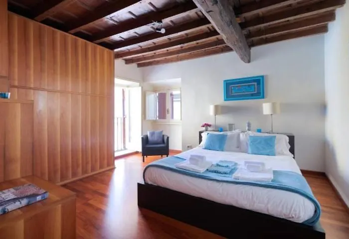 Heritage- Pantheon- Up To 6 Guests